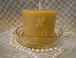 Bee Cylinder Beeswax Candle