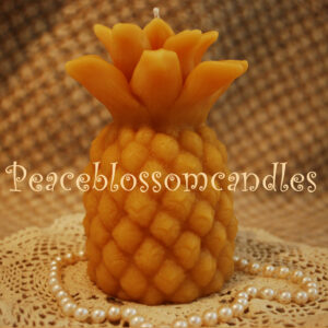Beeswax Large Pineapple candle